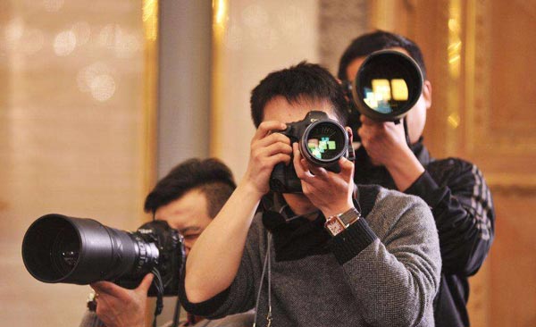 如何正確邀請新聞發布會的媒體記者?